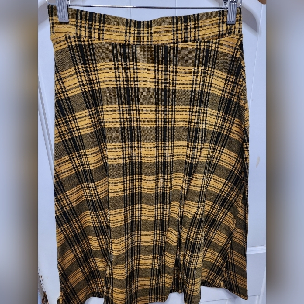 Zara Yellow And Black Plaid Skirt Size S. - Picture 4 of 6